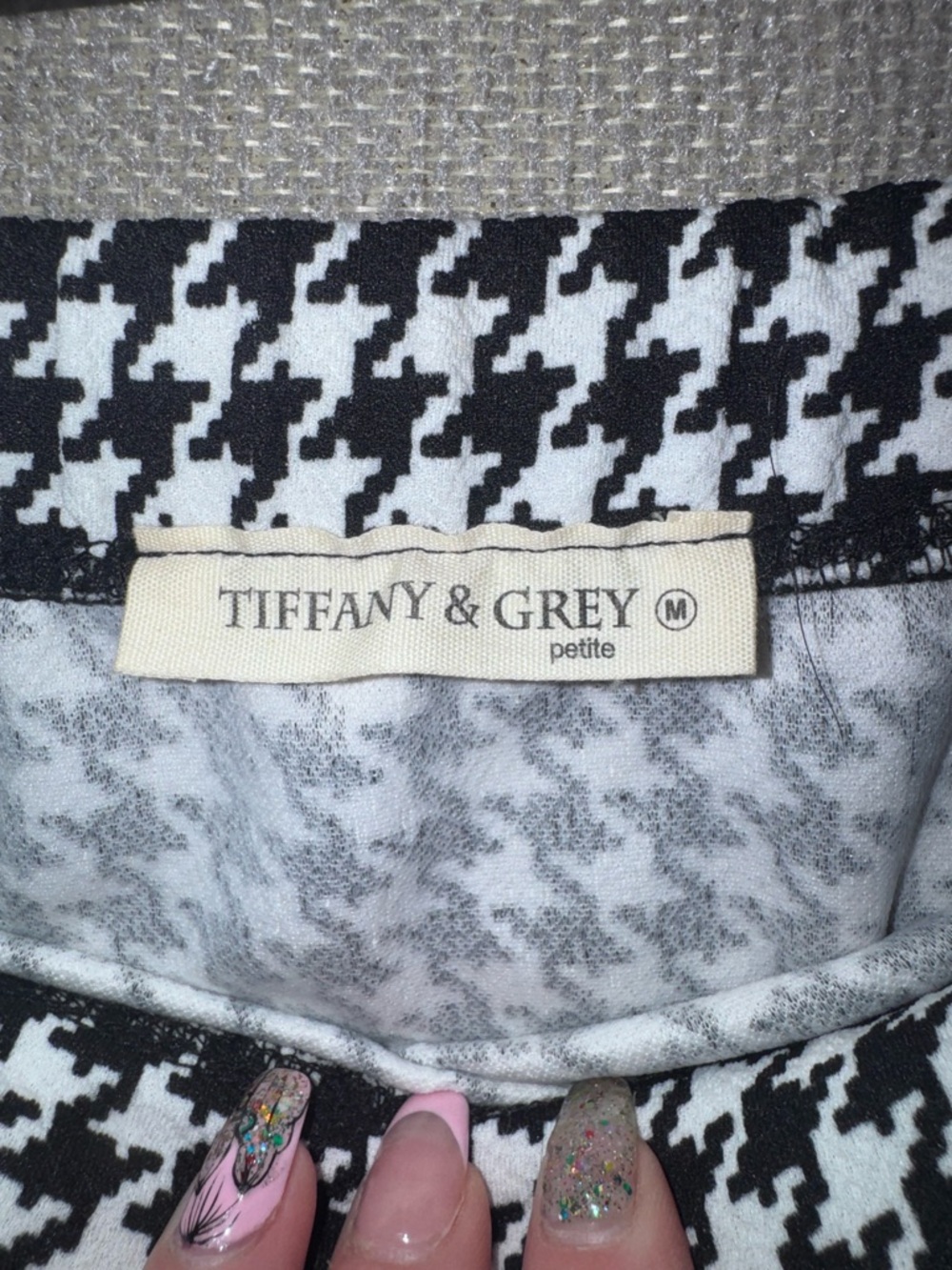 Tiffany & grey size medium Black & White Houndstooth Midi Skirt with Flounce Hem - Picture 2 of 4